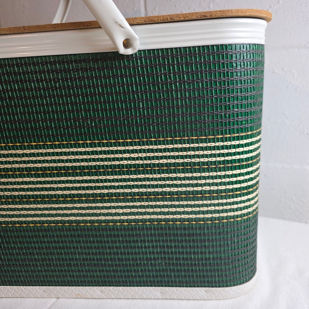 Vintage Redmon Woven Vinyl Picnic Basket Green Striped Retro MCM - Picture 4 of 15